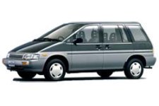 Лобовое стекло Nissan Prairie M11 (1989-1998)