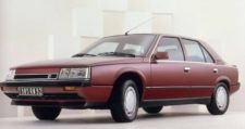 Лобовое стекло Renault R25 (1983-1993)